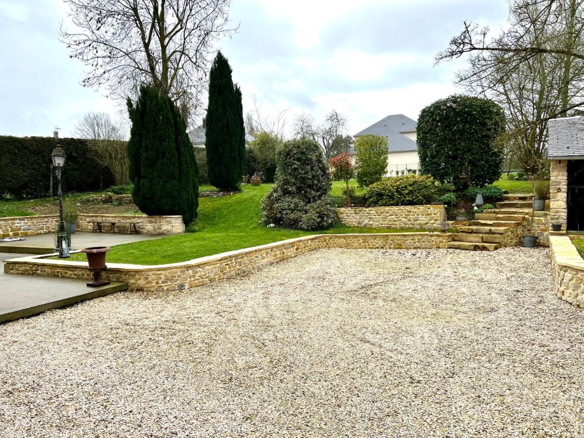Le Clos Des Ecureuils Audrieu Luaran gambar